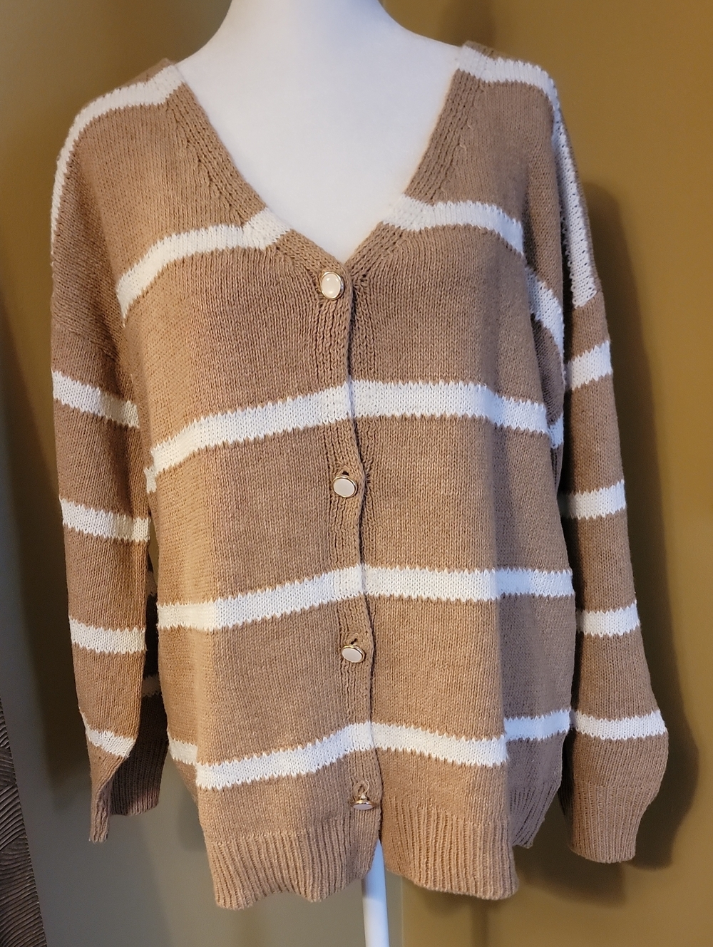 MISSLOOK Tan & Cream Striped V-Neck Button Cardigan